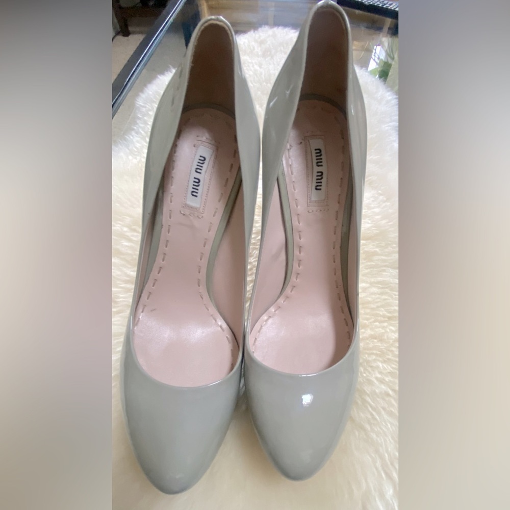 Stunning Miu Miu pumps - Picture 2 of 9